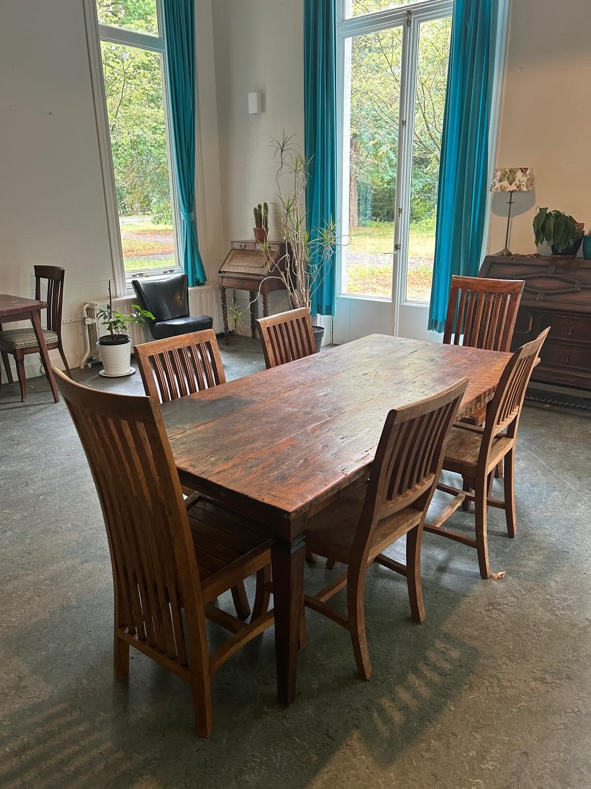 Robuuste houten eettafel met 6 stoelen, Ophalen, Gebruikt, 100 tot 150 cm, Rustiek, Klassiek