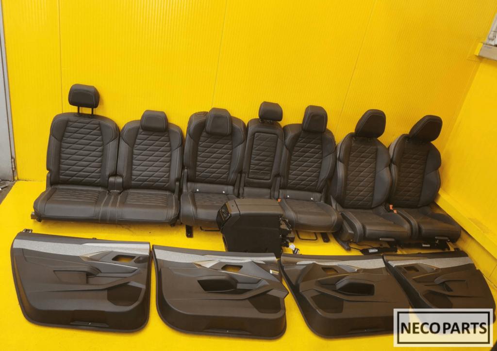PEUGEOT 5008 III INTERIEUR SET STOELEN ALLES LEVERBAAR!!!, Auto-onderdelen, Interieur en Bekleding, Peugeot, Gebruikt, Ophalen of Verzenden