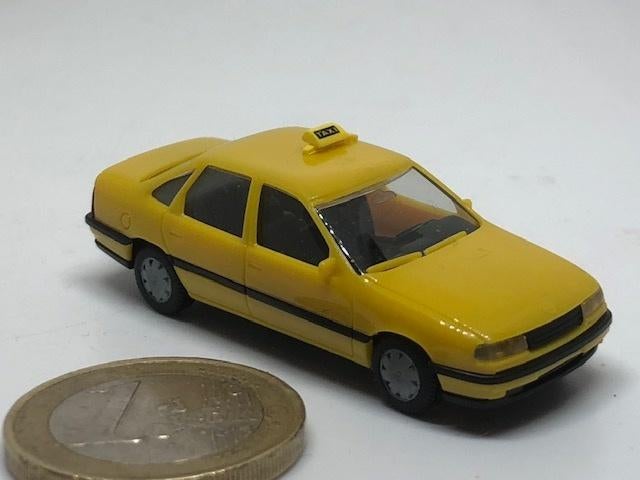 Opel Vectra A Taxi Geel, Herpa, Hobby en Vrije tijd, Modelauto's | 1:87, Ophalen of Verzenden, Gebruikt, Auto, Herpa