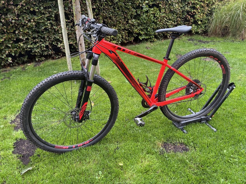 Cube LTD Race 29er 17” – Shimano XT – RockShox