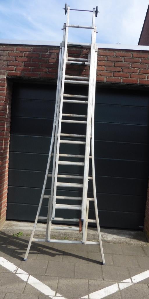 Reformladder, Doe-het-zelf en Verbouw, Ladders en Trappen, Ophalen, Zo goed als nieuw, Ladder, Opvouwbaar of Inschuifbaar