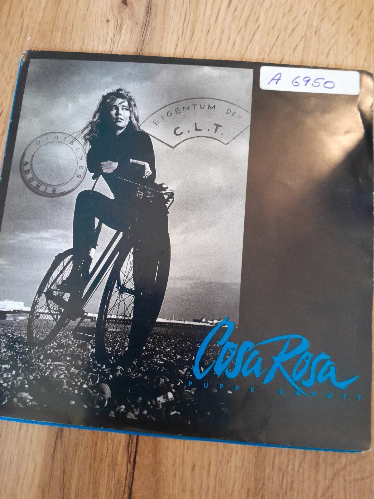 cosa rosa 7 inch puppe kaputt, Ophalen of Verzenden, Zo goed als nieuw, Pop