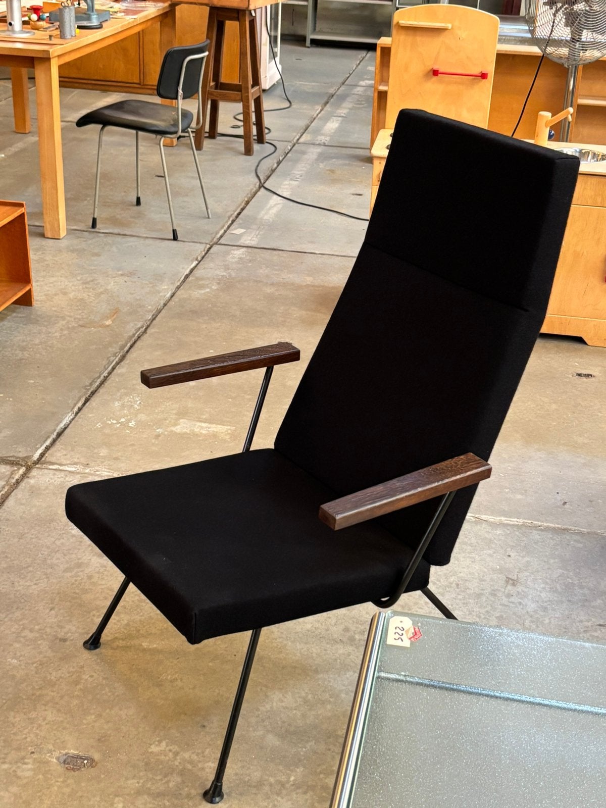 Set Gispen stoelen (1410 en 1409), Ophalen, 75 tot 100 cm, Zo goed als nieuw, Stof