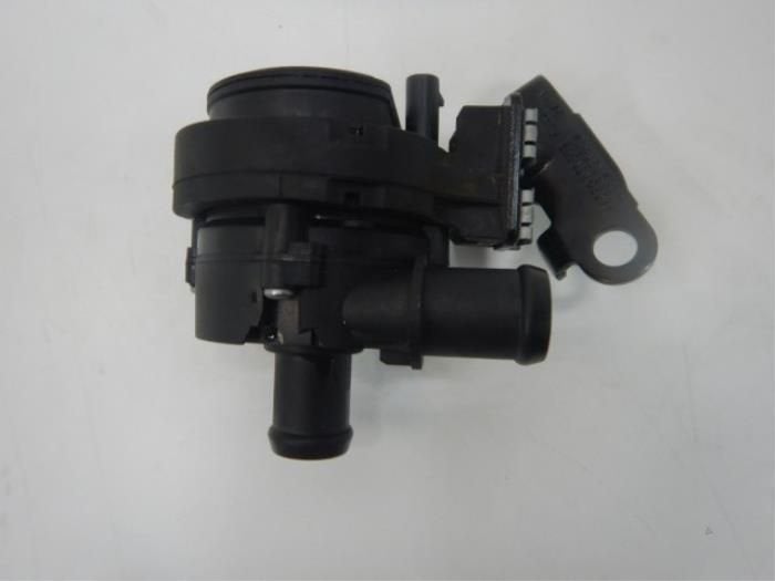 Extra waterpomp Volkswagen Golf (22729266), Ophalen of Verzenden, Gebruikt