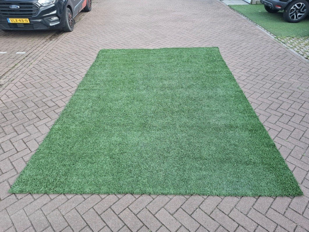Goede kwaliteit kunstgras 4 x 2.63 meter, Ophalen