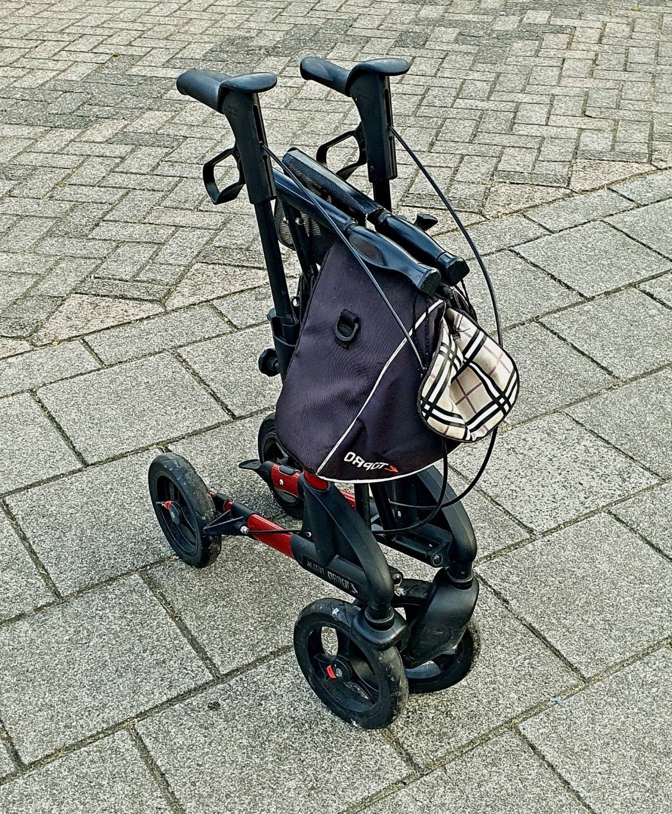 Lichtgewicht rollator inklapbaar Topro Troja 2G NIEUWSTAAT, Diversen, Rollators, Nieuw, Opvouwbaar, Topro Troja 2G, Topro Troja 2G
