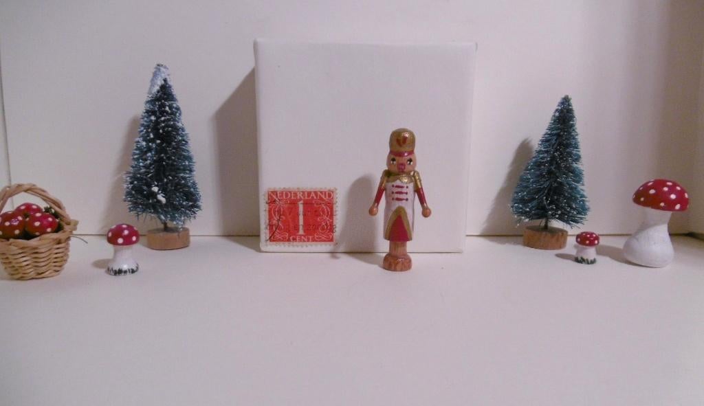 Oud houten notenkraker pop popje miniatuur poppenhuis kerst, Verzenden