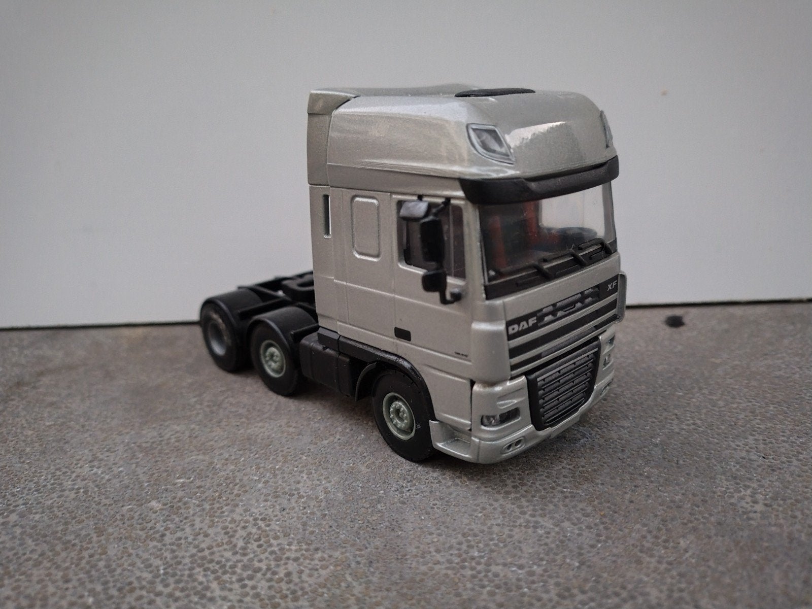 DAF XF Voorloper Model - Gedetailleerd schaalmodel, Ophalen of Verzenden, Zo goed als nieuw, Bus of Vrachtwagen, Lion Toys
