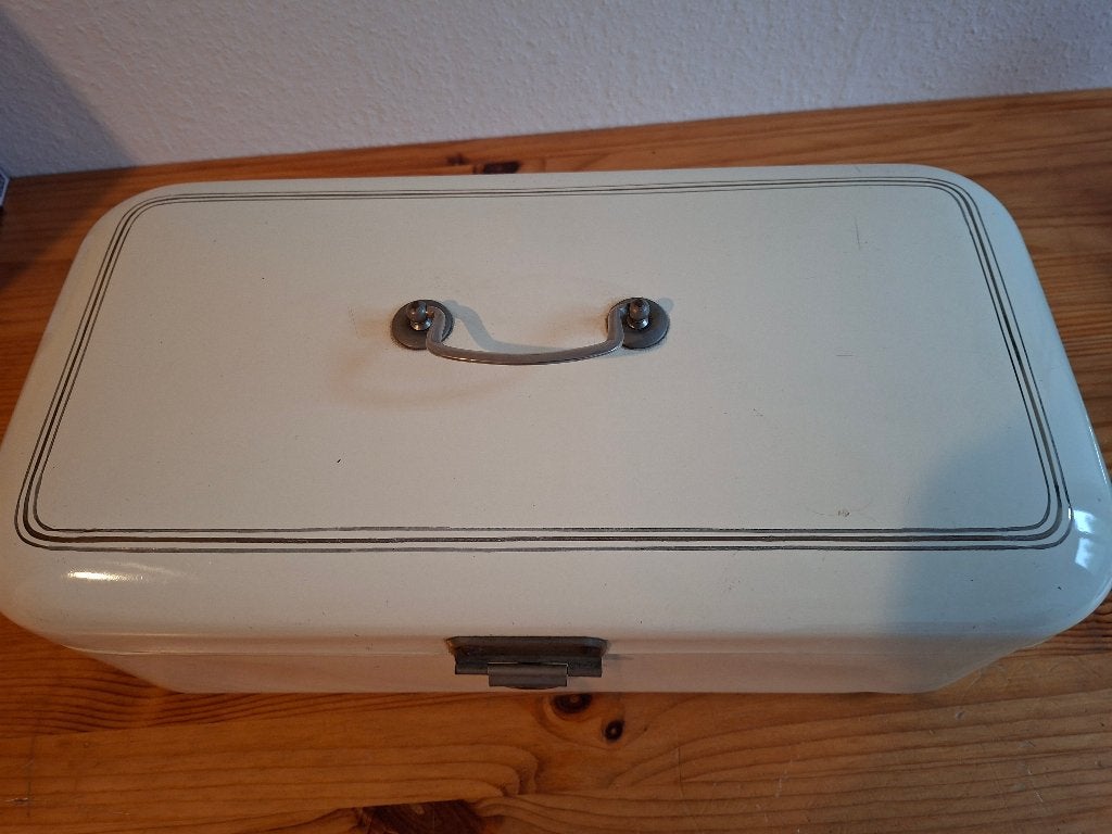 Broodtrommel, Ophalen