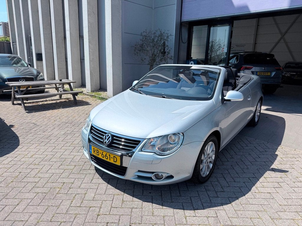 Volkswagen Eos 2.0 T-FSI AUTOMAAT! NETTE AUTO! INRUIL MOGELI, Auto's, Volkswagen, Stof, Gebruikt, 4 cilinders, 4 stoelen