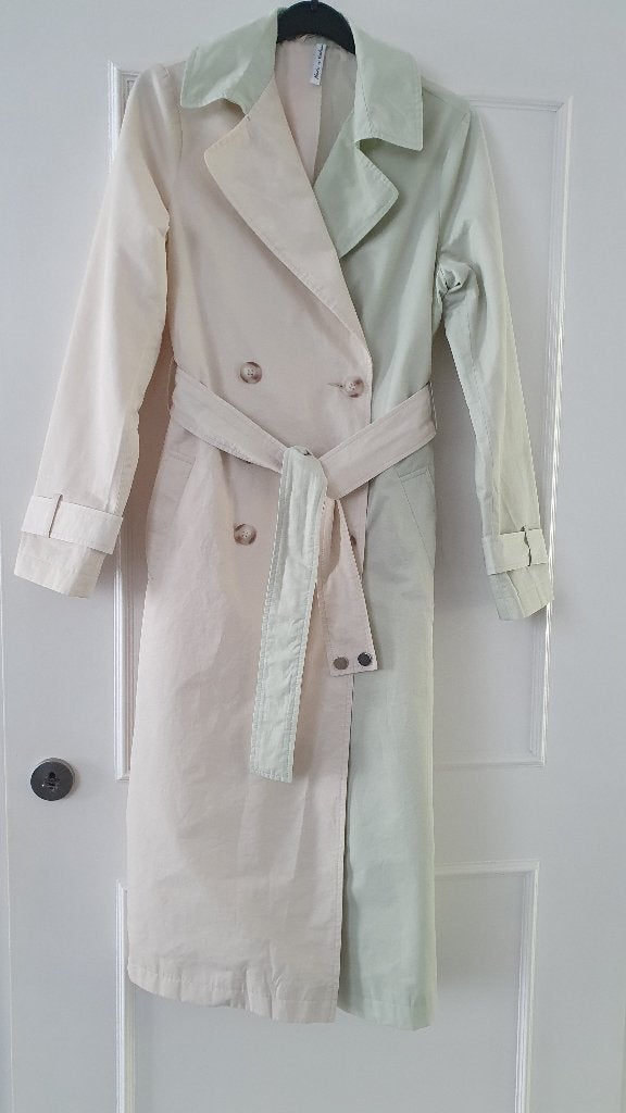 Leuke 2-kleurige trenchcoat maatje 36/38/M, Ophalen of Verzenden, Zo goed als nieuw, Maat 38/40 (M), Beige