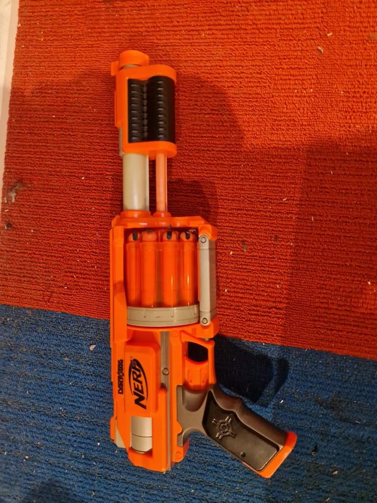 Nerf Dart Tag Blaster, Ophalen