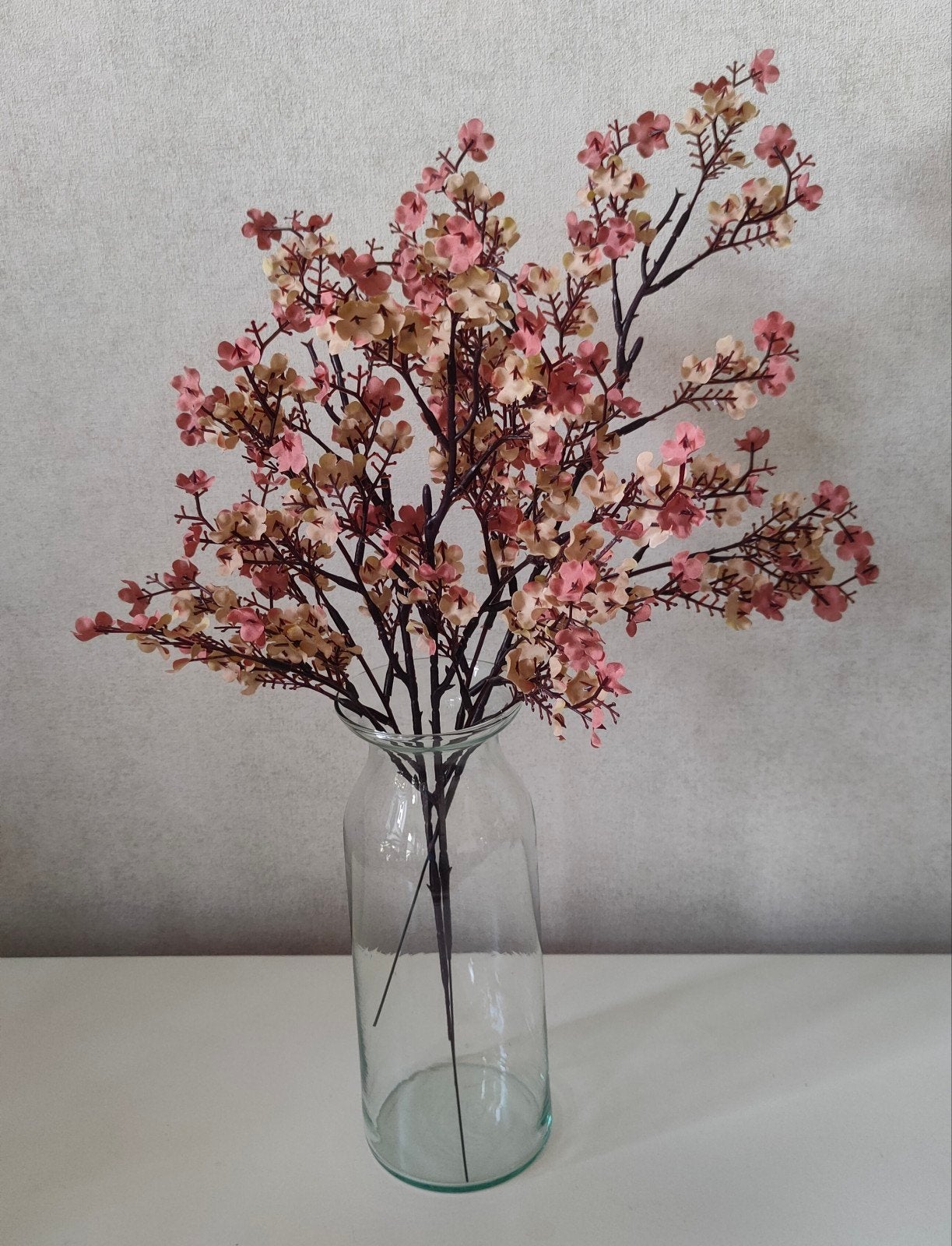 Glazen vaas met strak model 24 cm hoog, excl. zijde bloemen, Huis en Inrichting, 24 cm, Transparant, Ophalen of Verzenden, Gerecycled glas