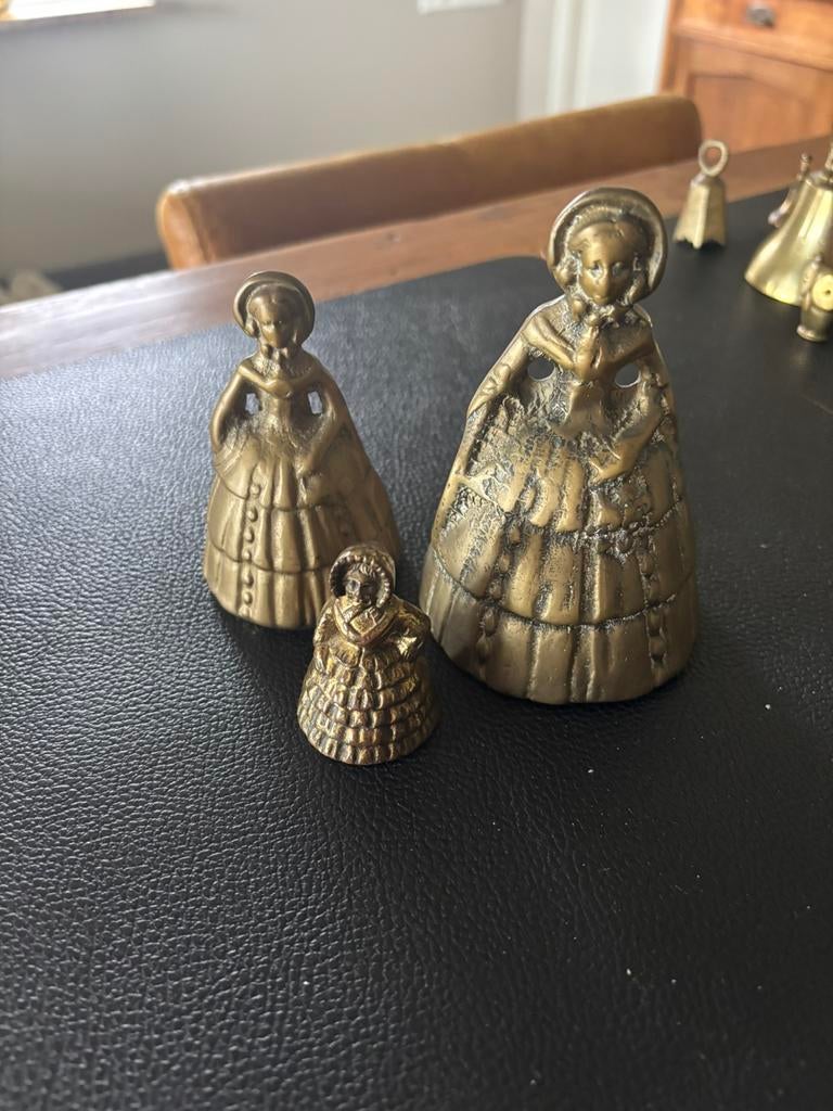 Verzameling van 3 messingen tafelbellen Victoriaanse dame, Antiek en Kunst, Ophalen of Verzenden