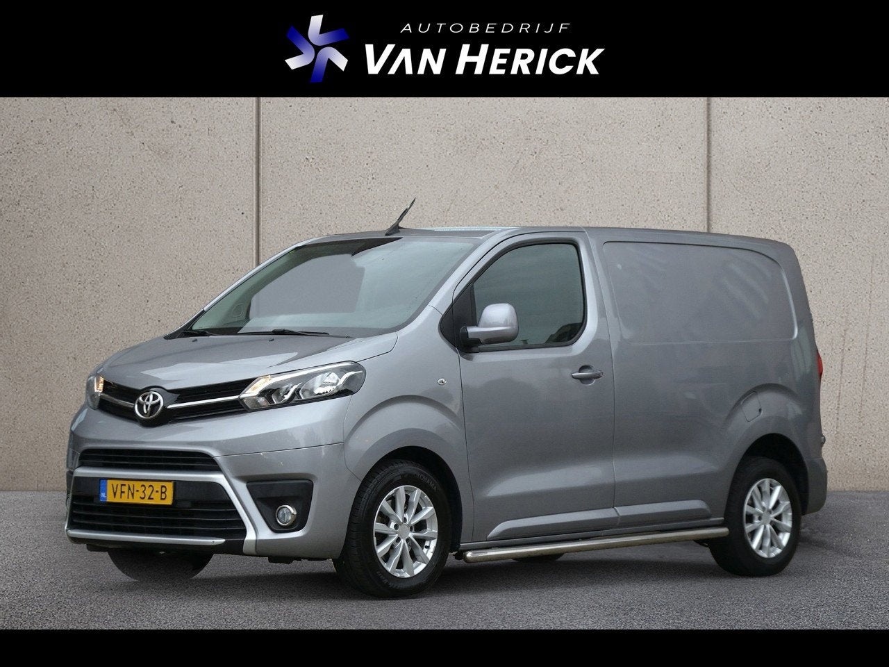 Toyota PROACE 2.0 D-4D Professional | LM Velgen | Camera | N, Gebruikt, Euro 6, 4 cilinders, 122 pk