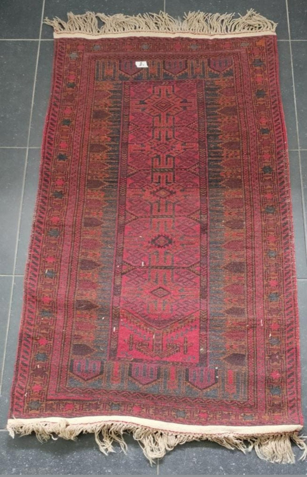 KLEED,tafelkleed,Perzische stijl,140x79,oma,opa,vloerkleed, Huis en Inrichting, Gebruikt, Mid Century 1970, 150 tot 200 cm, Rechthoekig