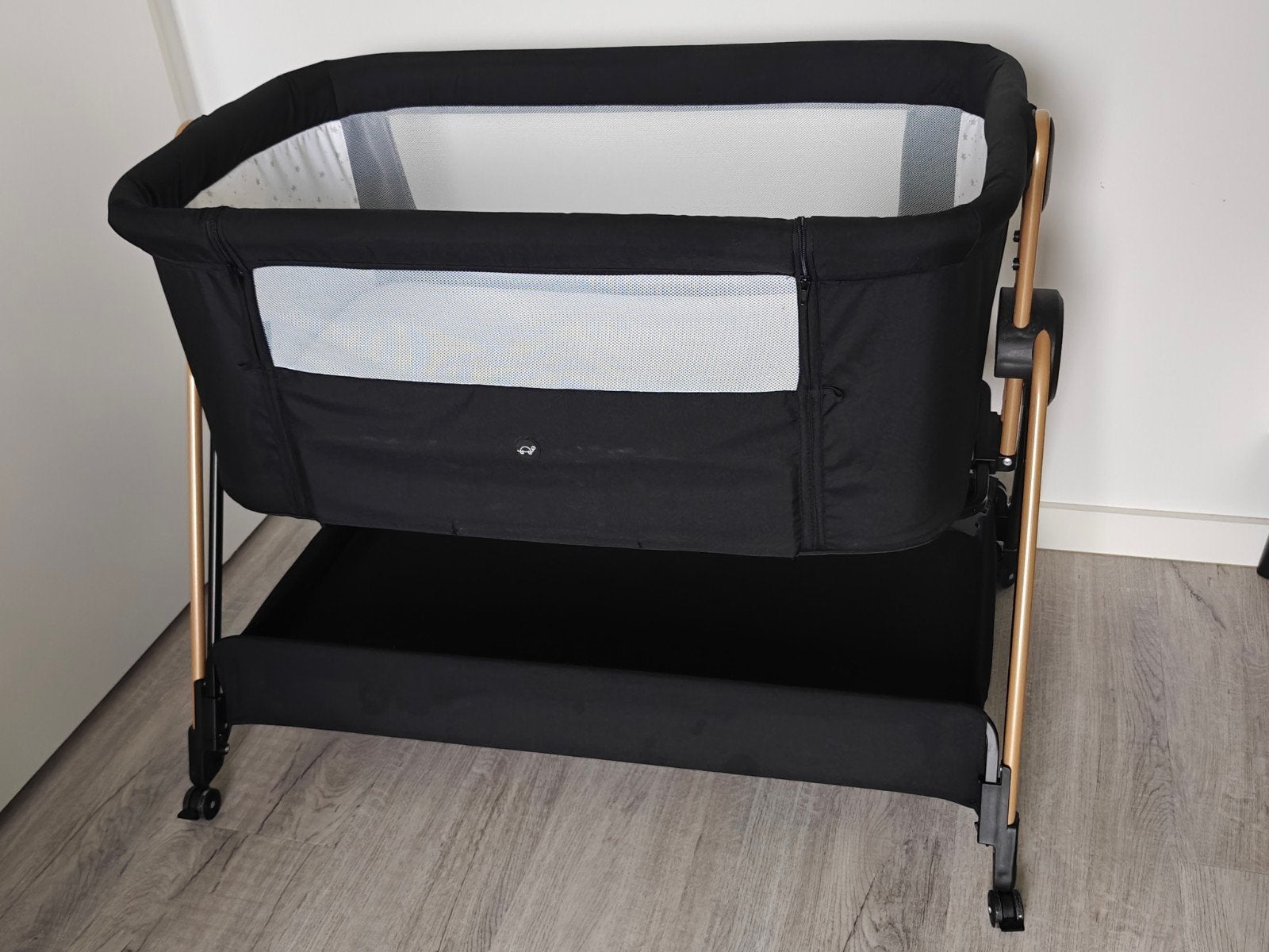 Puck Claire Co-Sleeper - Zwart / Goud, Ophalen, Zo goed als nieuw, Overige typen
