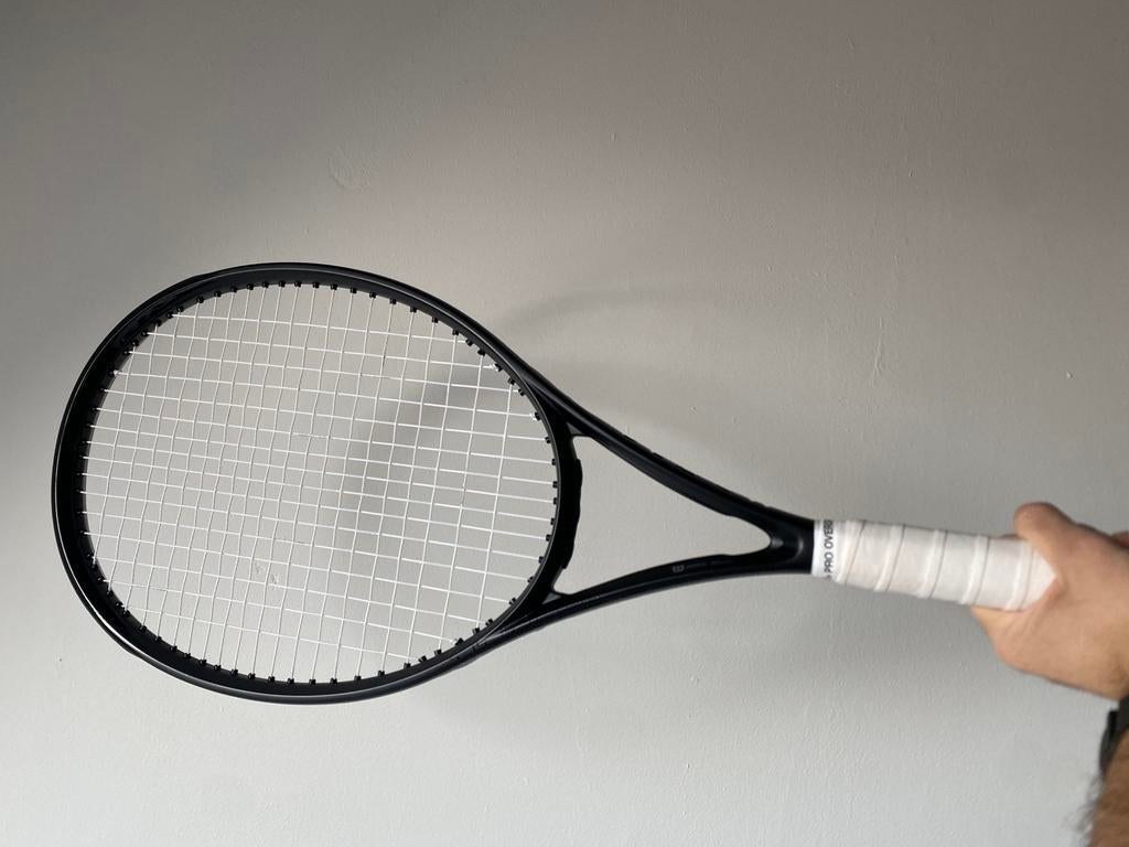 Wilson Clash Pro v2 racket special blackout grip 3, Ophalen of Verzenden, Zo goed als nieuw, Wilson, Racket