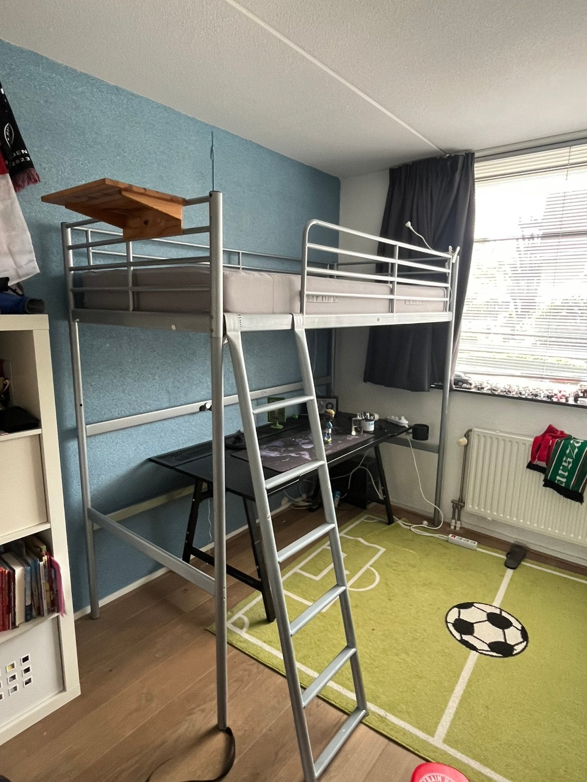 Hoogslaper IKEA 90-200, Huis en Inrichting, Slaapkamer | Stapelbedden en Hoogslapers, Zo goed als nieuw, Hoogslaper, 90 cm, Eenpersoons