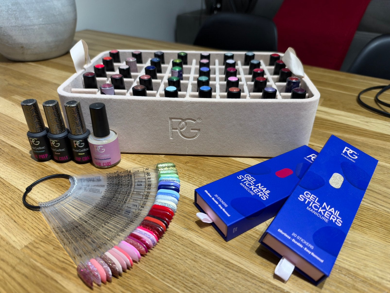 PinkGellac pink gellac 39 kleuren gel nagellak + organiser, Ophalen of Verzenden, Overige typen