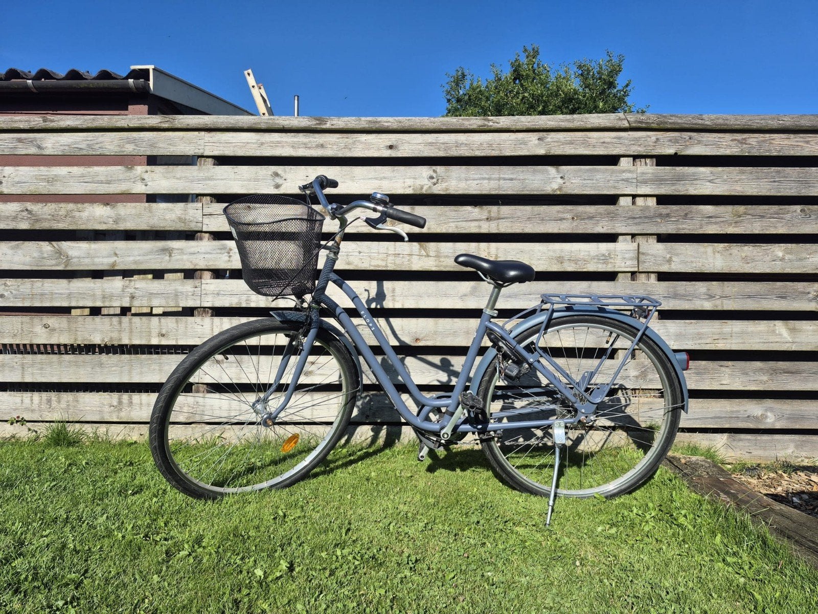 Nette meisjes fiets. 28 inch., Velgrem, Minder dan 49 cm, Zo goed als nieuw, Ophalen