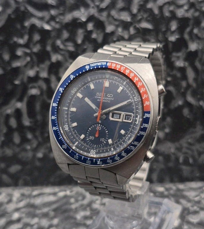 Seiko 'Cevert' Blue Pogue Chronograph Ref. 6139-6002 Stelux, Seiko, Seiko Watch Corporation, Blauw, IOS