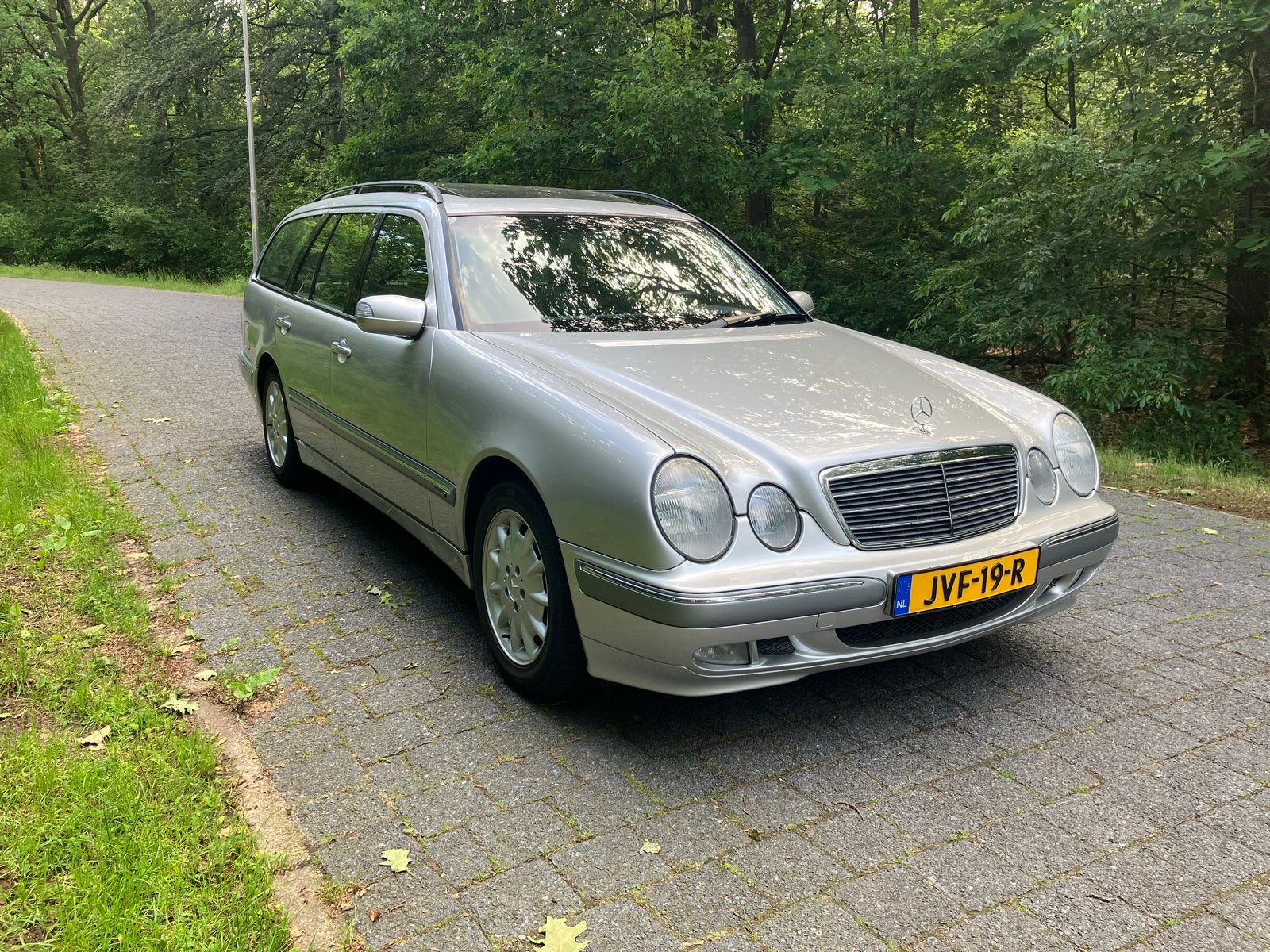 Mercedes-Benz E200 Combi Elegance YOUNGTIMER, foto 5