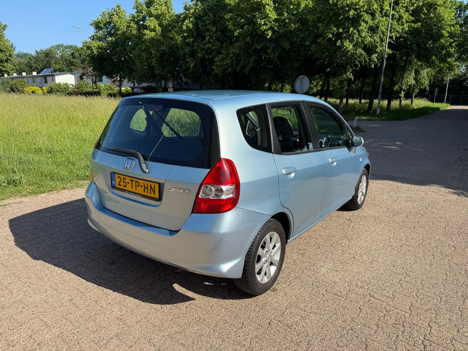 Honda Jazz 1.2 I 2006 Blauw, Auto's, Voorwielaandrijving, 450 kg, 40 €/maand, 4 cilinders