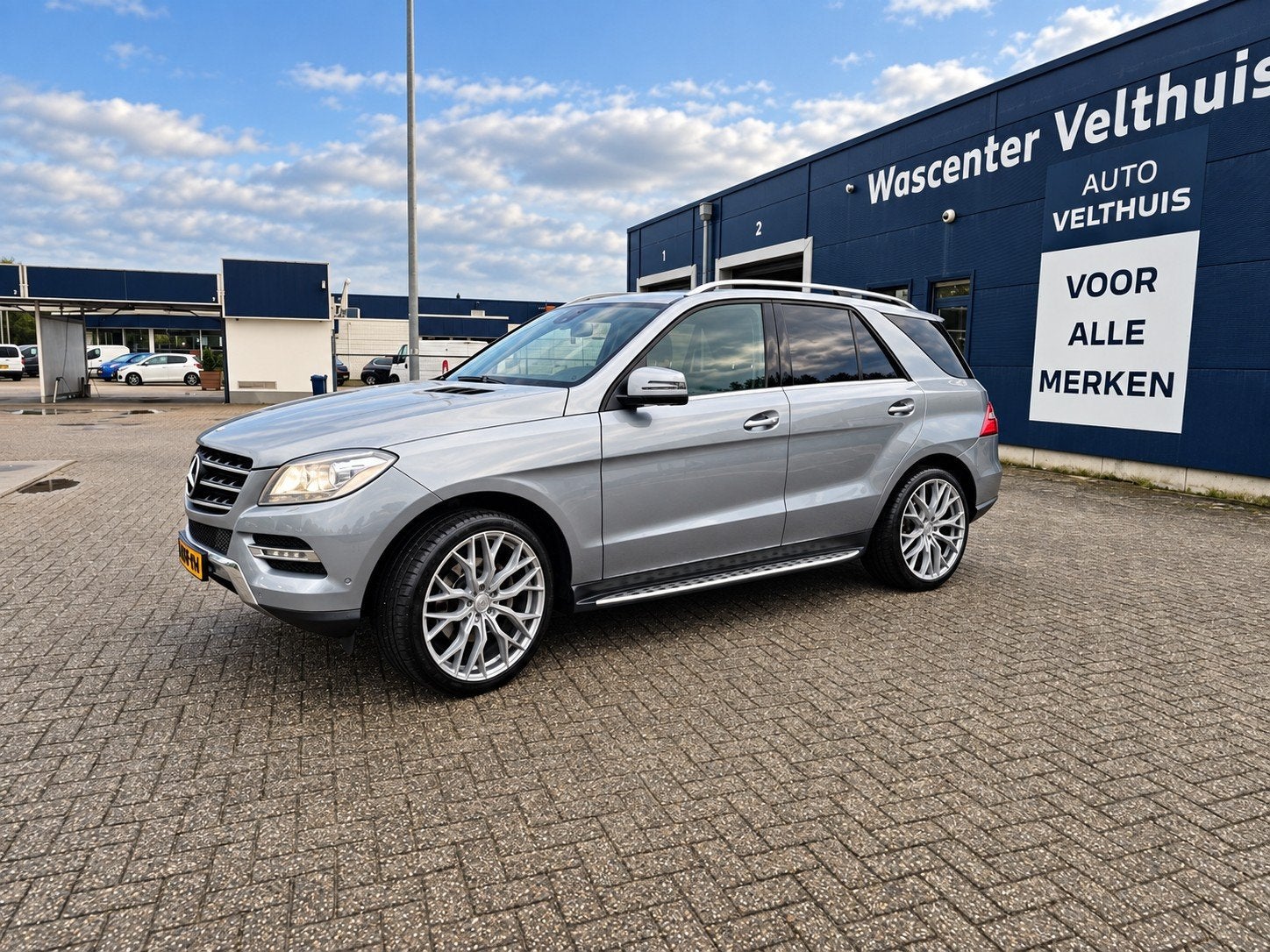 Mercedes-Benz ML 350 4MATIC V6 306PK-134.xxx KM-Dealeronderh, Auto's, Automaat, Zwart, 138 €/maand, Vierwielaandrijving