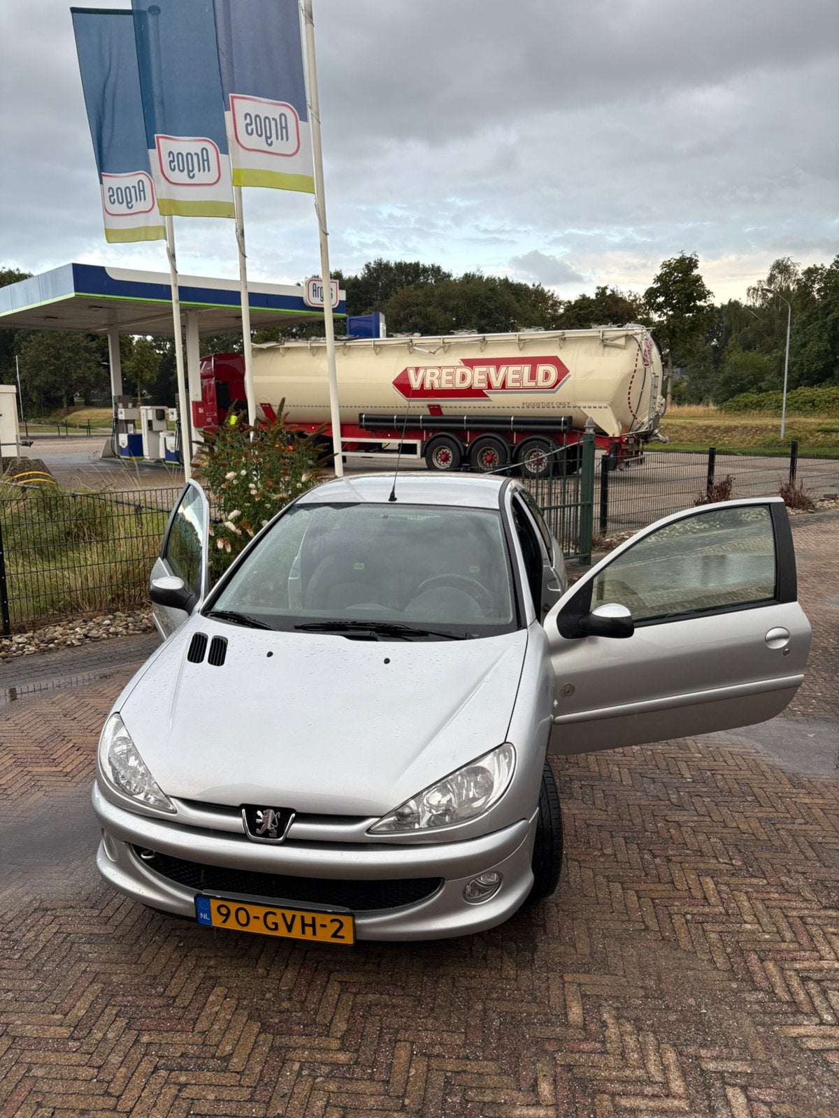 Peugeot 206 1.4 3D 2008 Grijs, Voorwielaandrijving, 31 €/maand, 4 cilinders, Origineel Nederlands