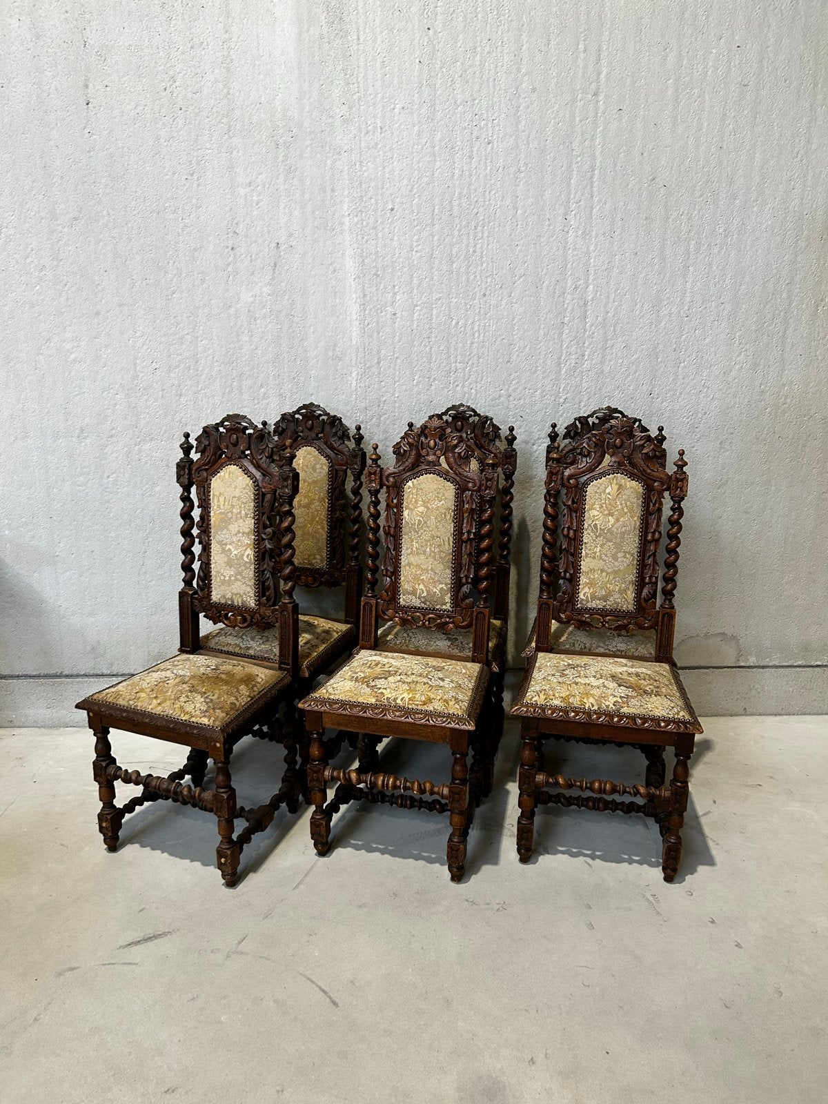 Set van 6 Antieke Stoelen met Rijkelijk Gesneden Hout, Ophalen