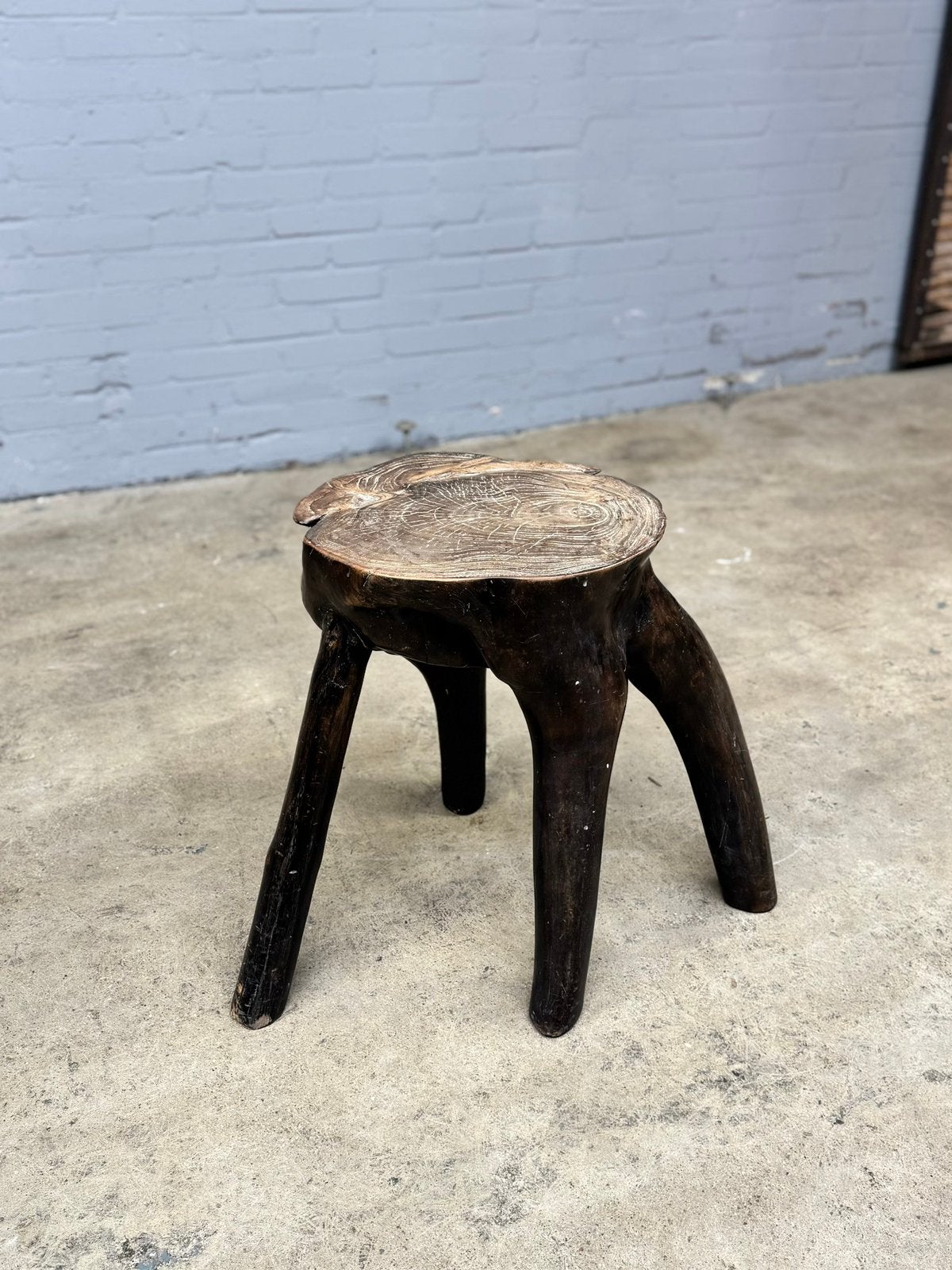 Vintage teakhouten tafeltje van massief hout, Ophalen of Verzenden, Zo goed als nieuw