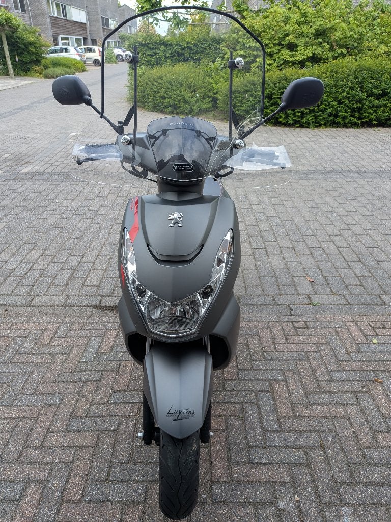 PEUGEOT KISBEE RS met 4930 km!!, Zo goed als nieuw, Benzine, Ophalen, Overige merken