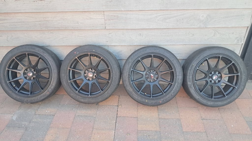 Japan Racing JR11 velgen met semi slicks, Auto-onderdelen, Banden en Velgen, Ophalen, Gebruikt, Velg(en), 16 inch