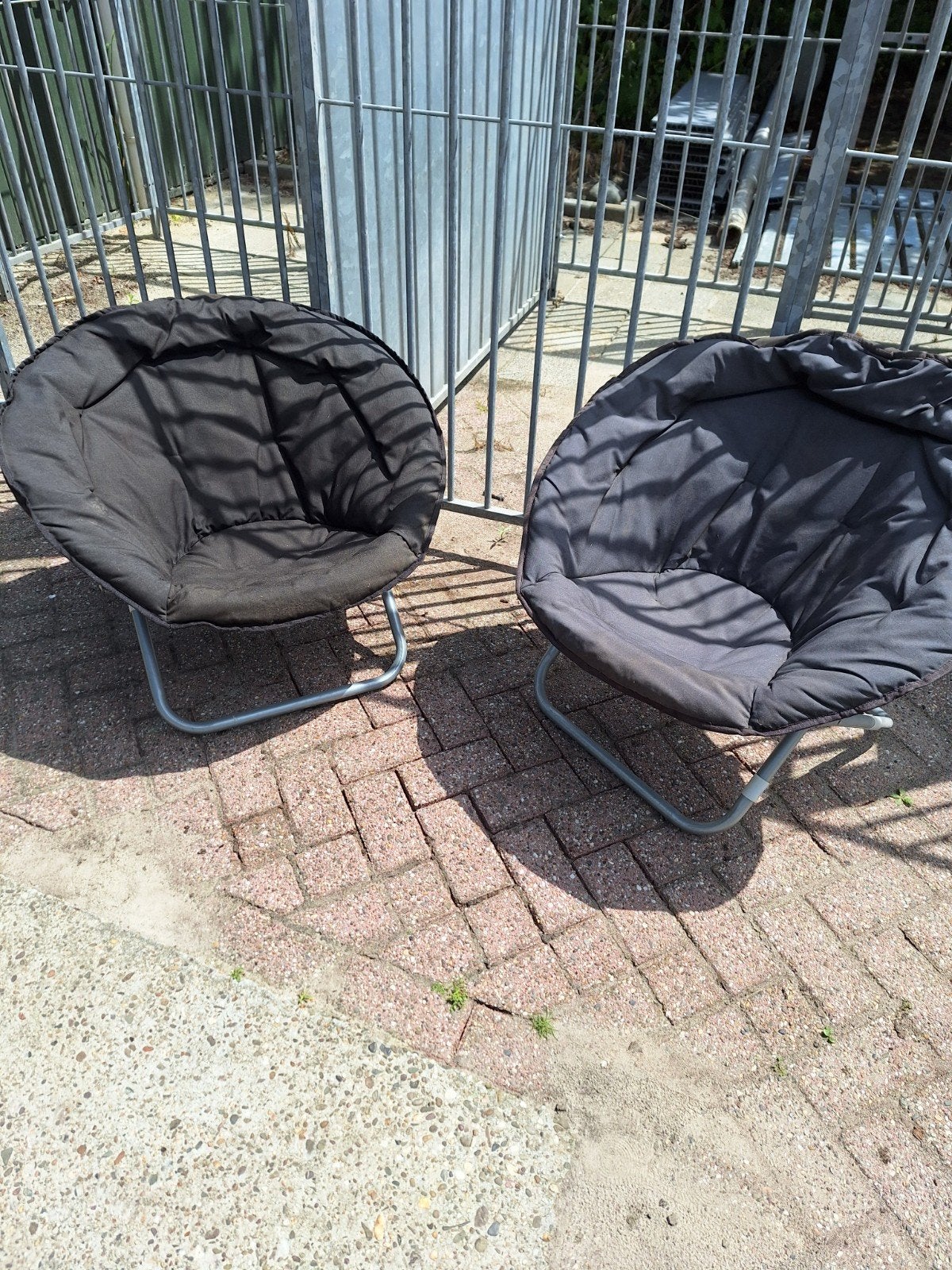 2 comfortable klapstoelen voor €10 de 2 nu, Ophalen of Verzenden, Gebruikt, Overige materialen, Inklapbaar