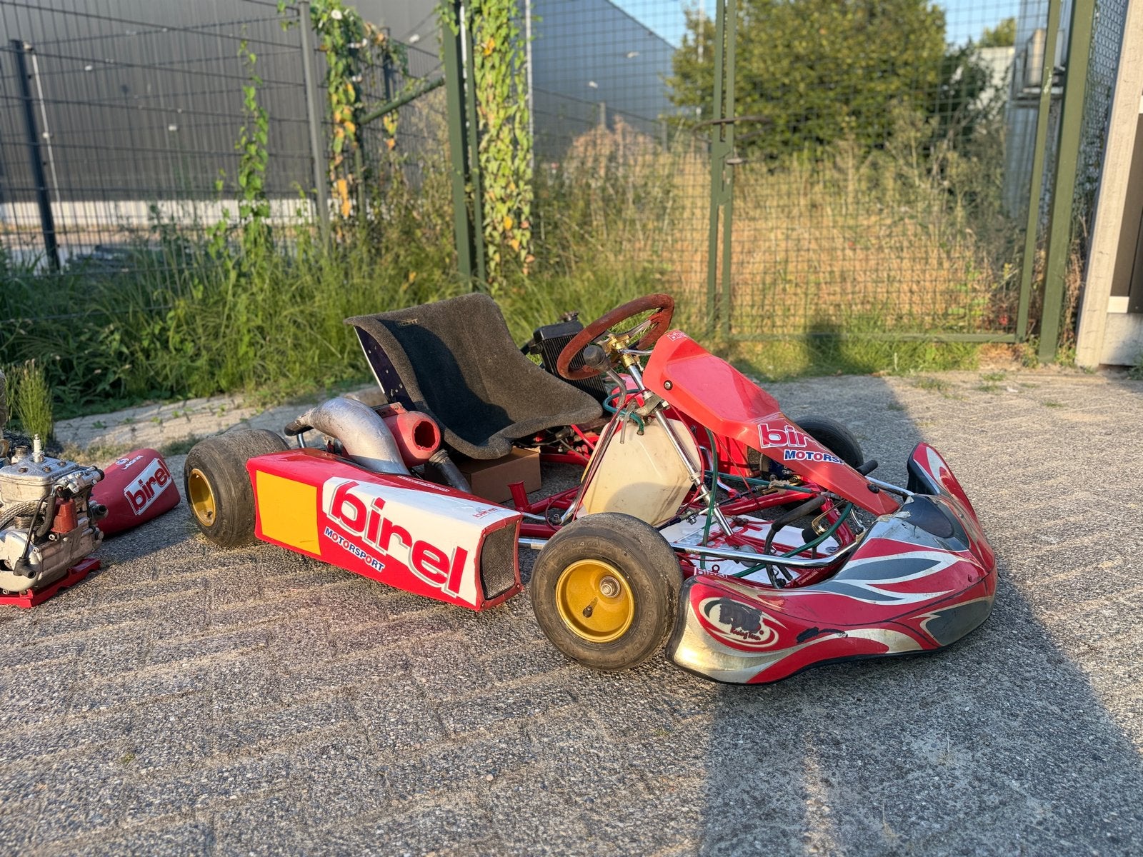 Birel 125cc schakel kart., Sport en Fitness, Karting, Ophalen, Gebruikt, Kart