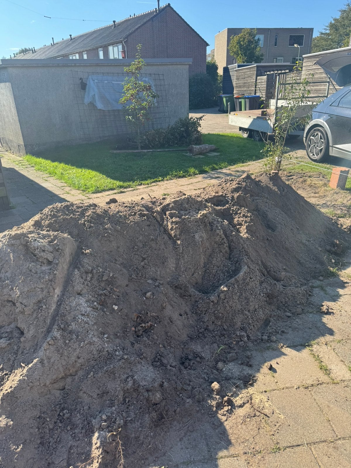 GRATIS 2 Kuub grond - ideaal voor tuin ophogen!, Ophalen, Tuinaarde