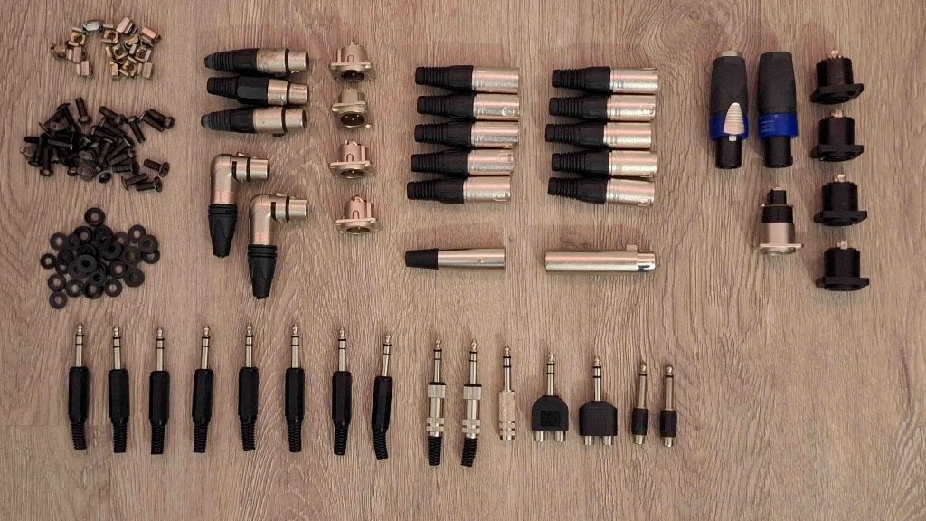 XLR  en jack pluggen, Ophalen of Verzenden, Zo goed als nieuw, Apparatuur