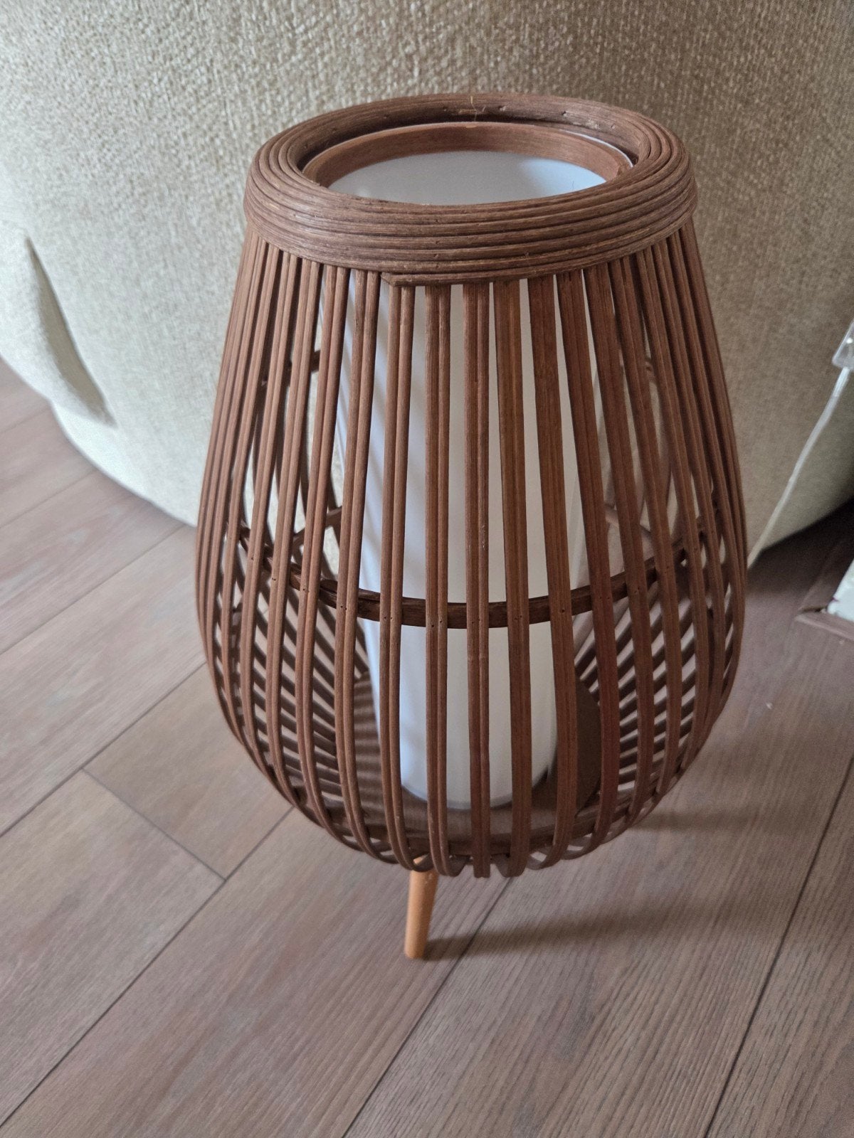 Houten lamp, Ophalen, Rond
