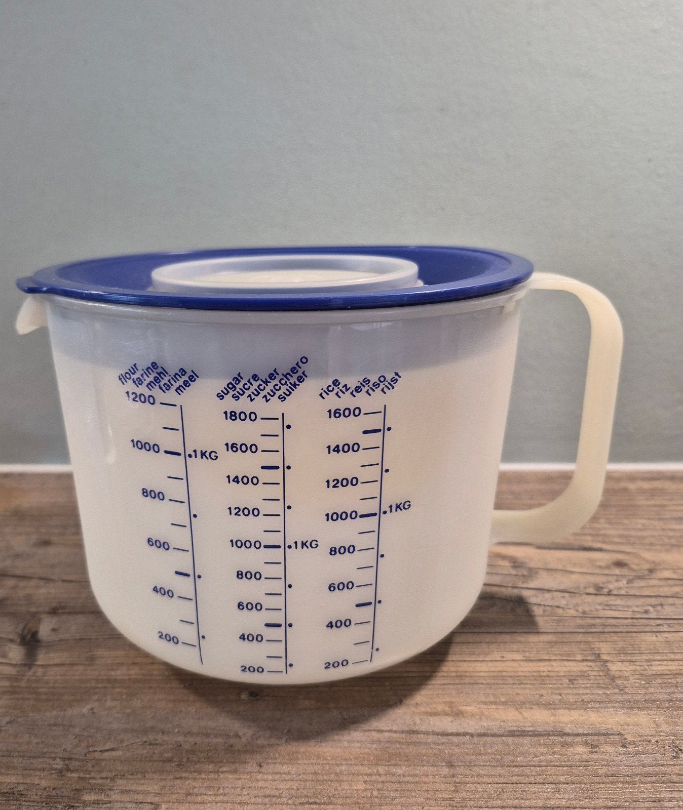 Tupperware mix-n-meet 2 liter, Huis en Inrichting, Gebruikt, Blauw, BPA-vrij, Ophalen of Verzenden