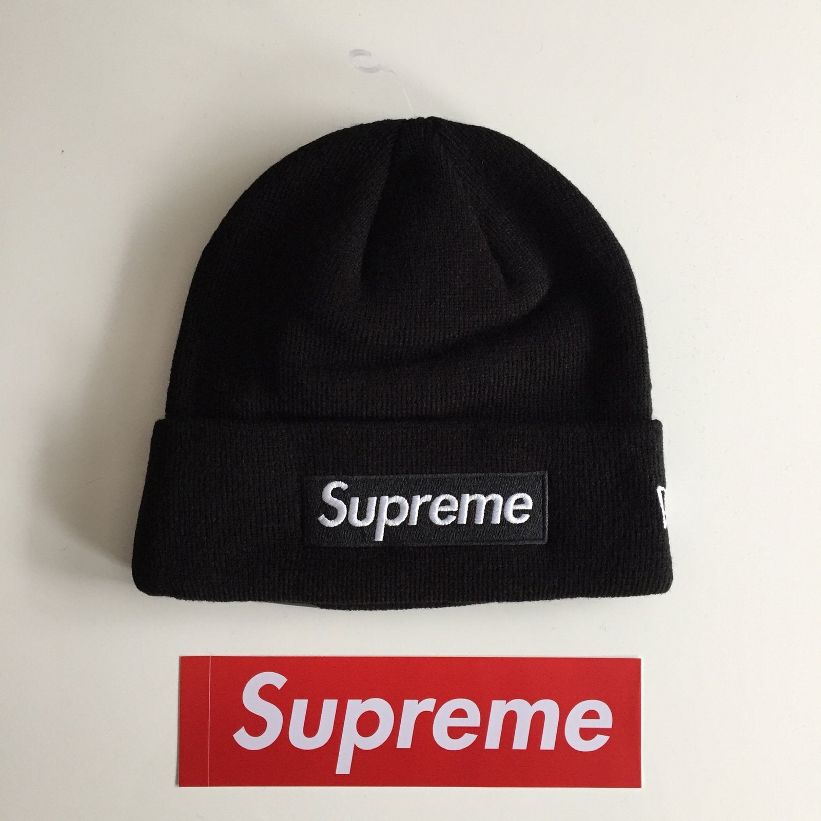 Zwarte Supreme beanie mutsje met box logo FW18 drop, Ophalen of Verzenden, Nieuw, Maat 48/50 (M), Muts