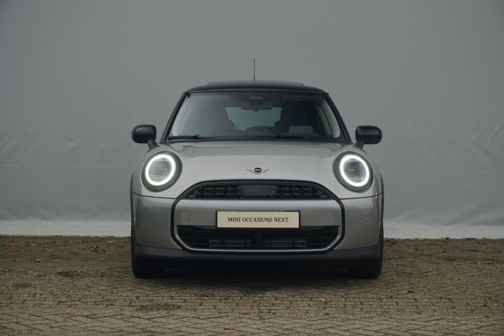 MINI Cooper C Pakket M | Glazen Panoramadak | Stuur- en stoe, Stof, 156 pk, Met garantie (alle), 4 stoelen