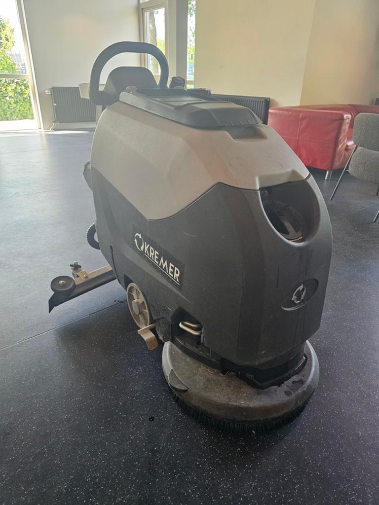 Kremer KR-FL50A V2 Schrob-/Zuigmachine, Ophalen
