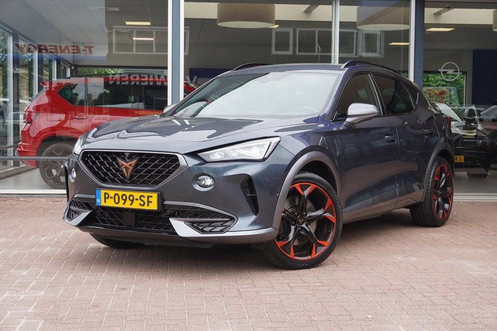 Cupra Formentor 1.4 e-Hybrid VZ Performance | Automaat | Vol, Auto's, Gebruikt, 4 cilinders, Leder en Stof, Hybride Elektrisch/Benzine