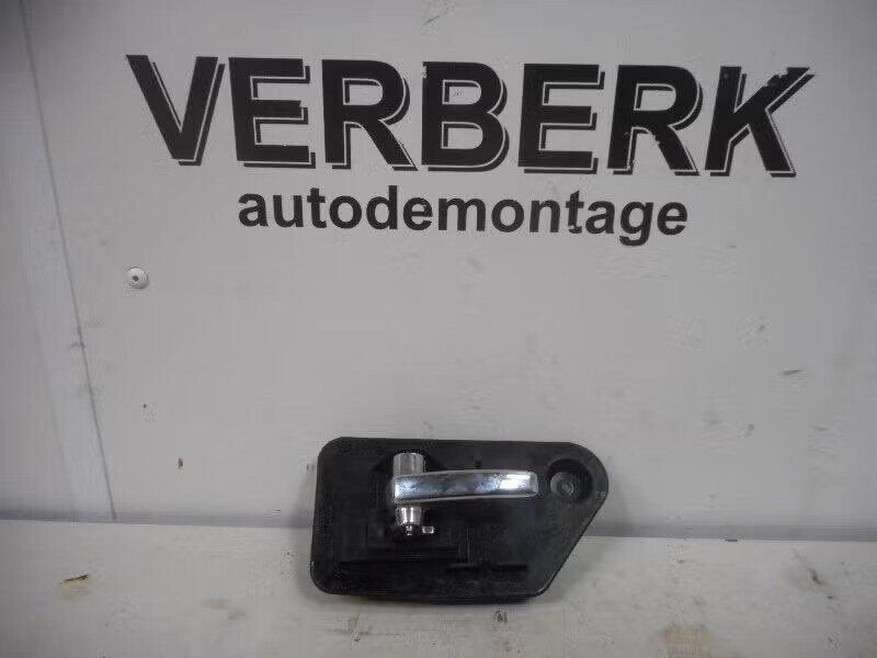 PORTIERGREEP BINNEN LINKS ACHTER Omega B (25 / 26 / 27), Bahnhofsplatz 65423 Rüsselsheim am Main, DE, Gebruikt, Deur, Opel