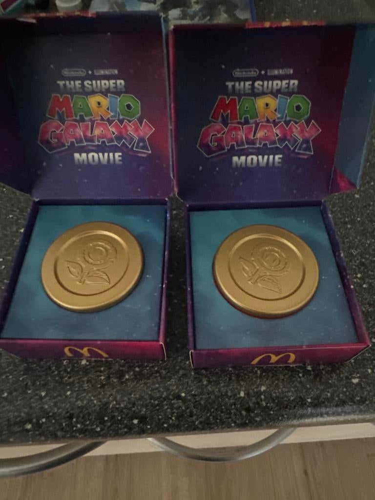 Super Mario Galaxy Movie McDonald's Munten (2 stuks), Ophalen of Verzenden, Nieuw