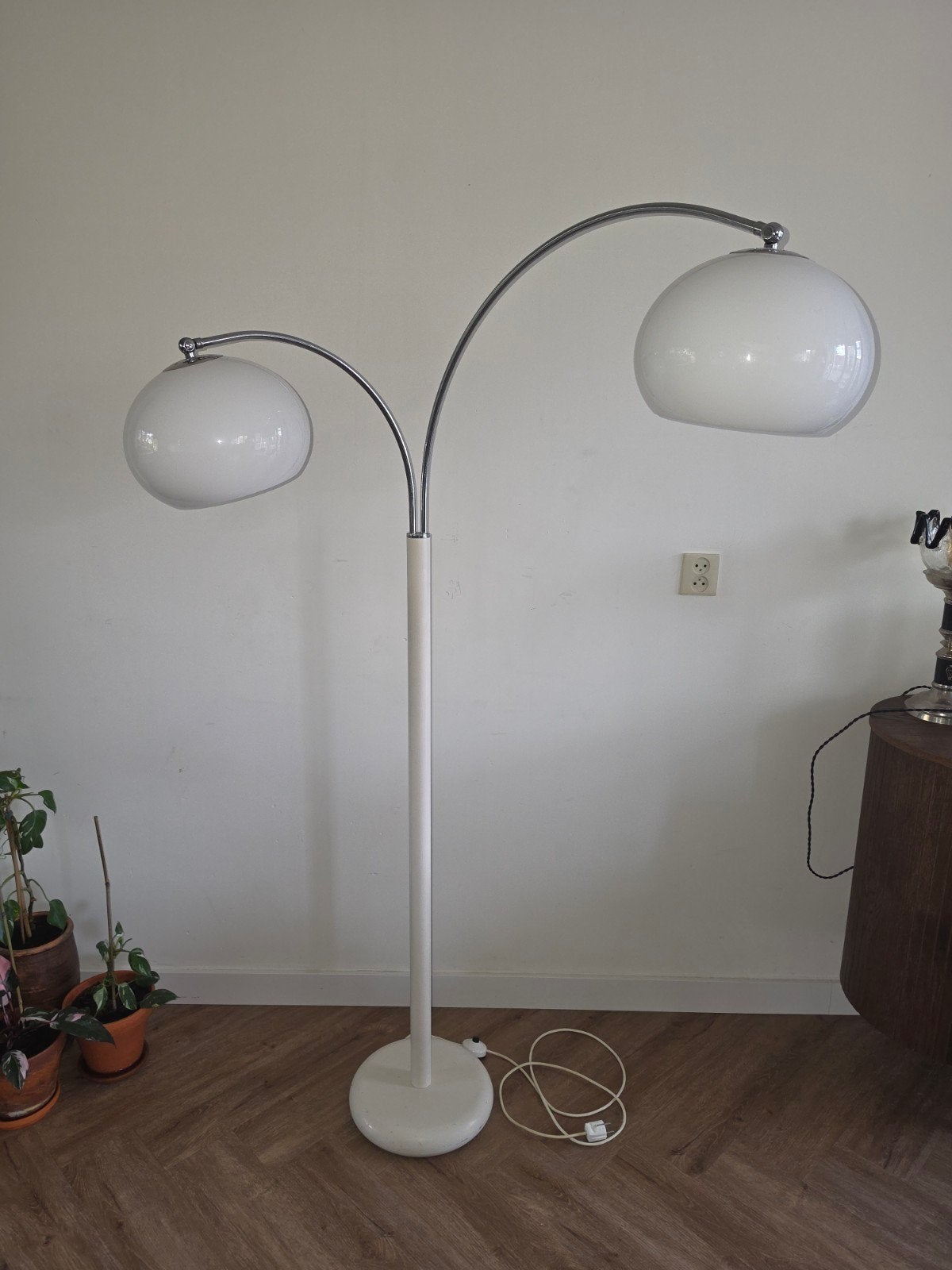 Witte Dijkstra Space Age Mushroom-vloerlamp met dubbele boog, Kunststof, Vintage, Ophalen of Verzenden, Zo goed als nieuw