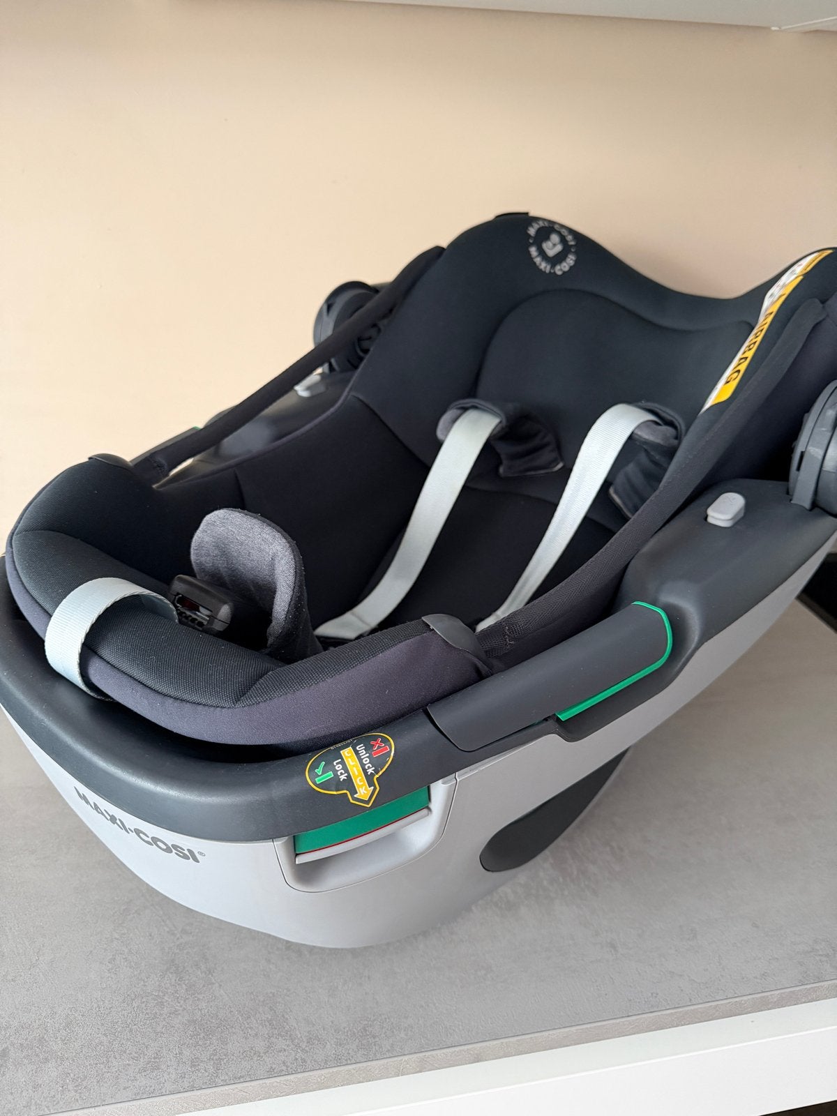 Maxi Cosi Coral autostoel - Zo goed als nieuw, Autogordel of Isofix, Zo goed als nieuw, 0 t/m 13 kg, Maxi-Cosi