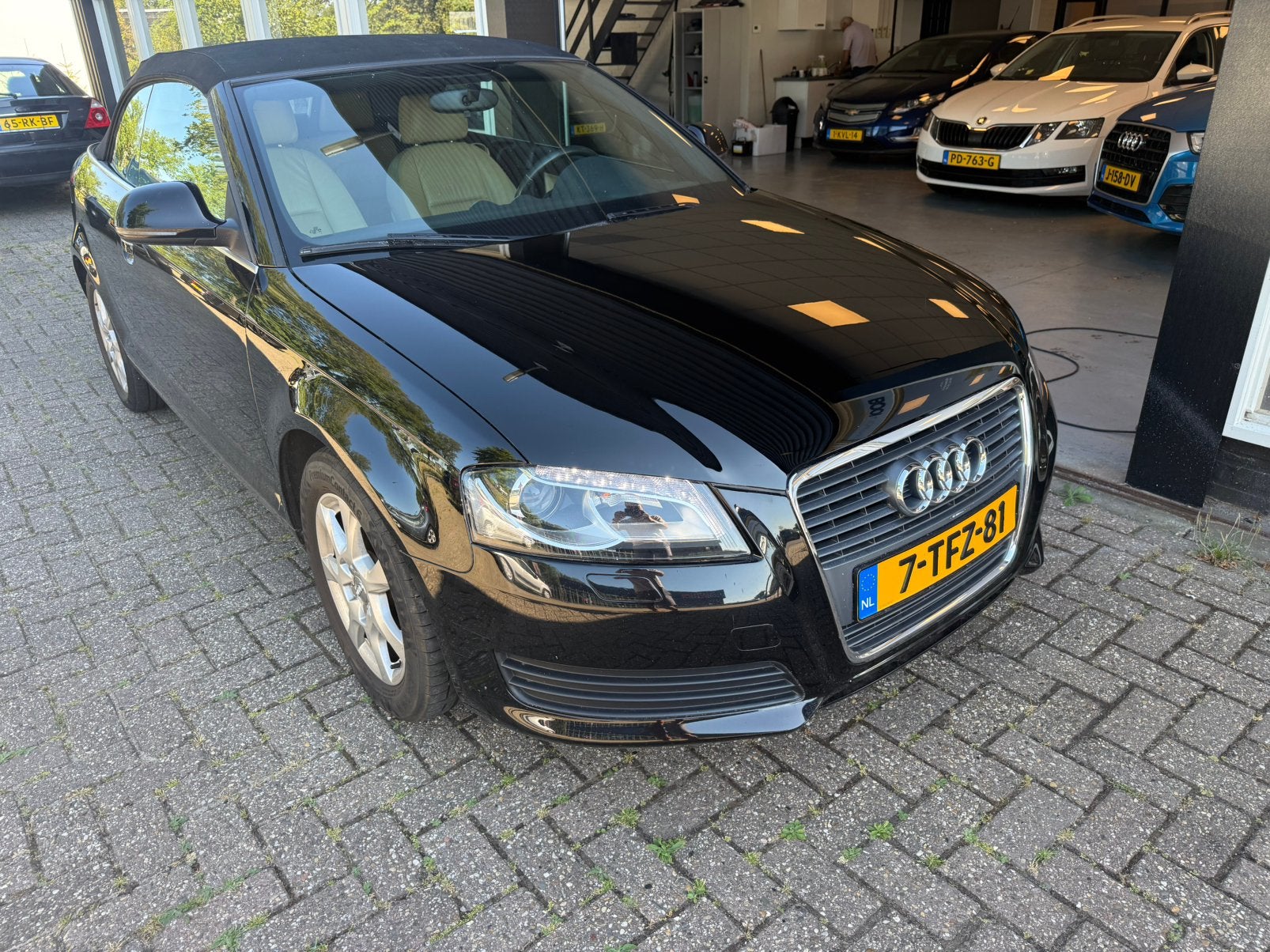 Audi A3 1.8 Tfsi 118KW Cabrio AUTOMAAT 75000. KM LEDER NAVI, Auto's, 15 km/l, Beige, 4 cilinders, Cabriolet
