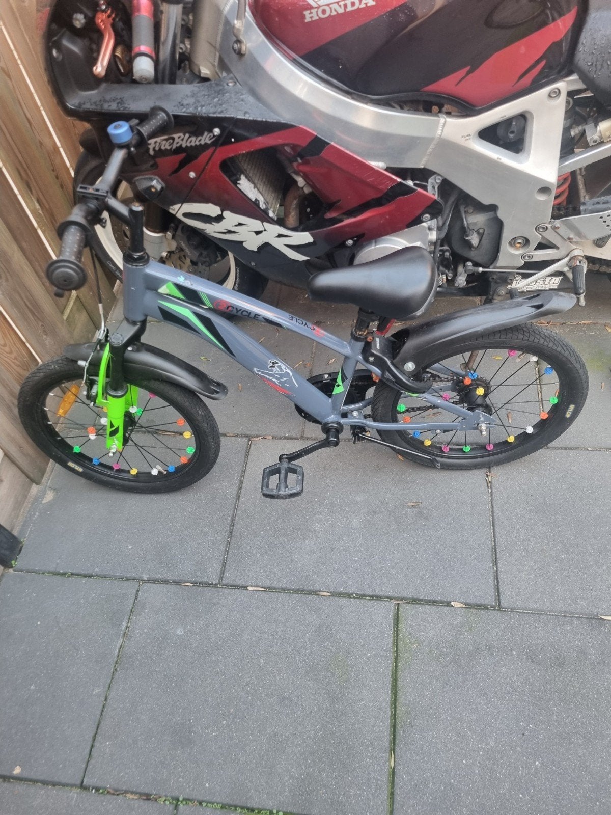 18 inch jongensfiets - Zo goed als nieuw, Minder dan 49 cm, Ophalen of Verzenden, Gebruikt, Overige merken